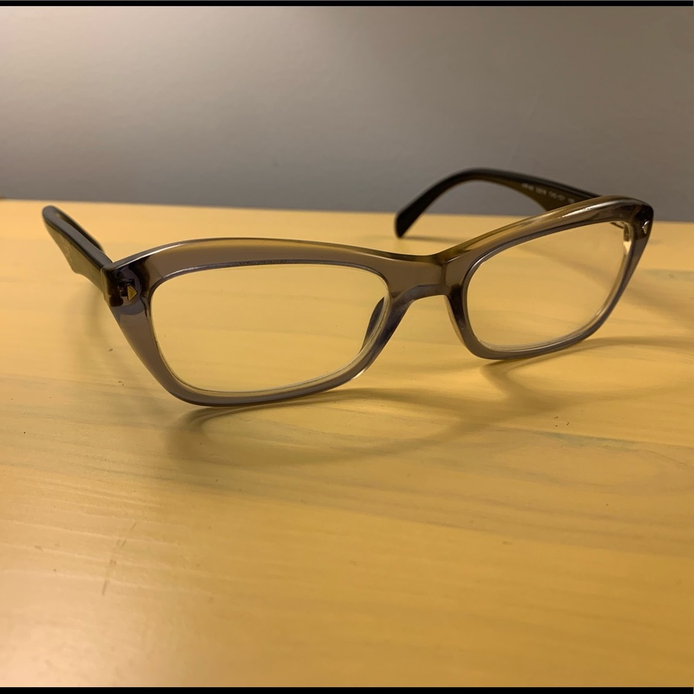 PRADA ✨ Frames